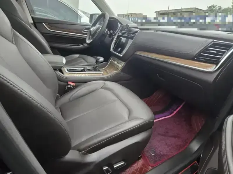 2019 Roewe RX8 с пробегом 58 000 км