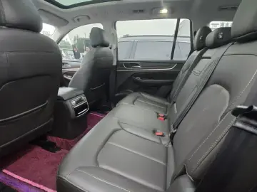 2019 Roewe RX8 с пробегом 58 000 км