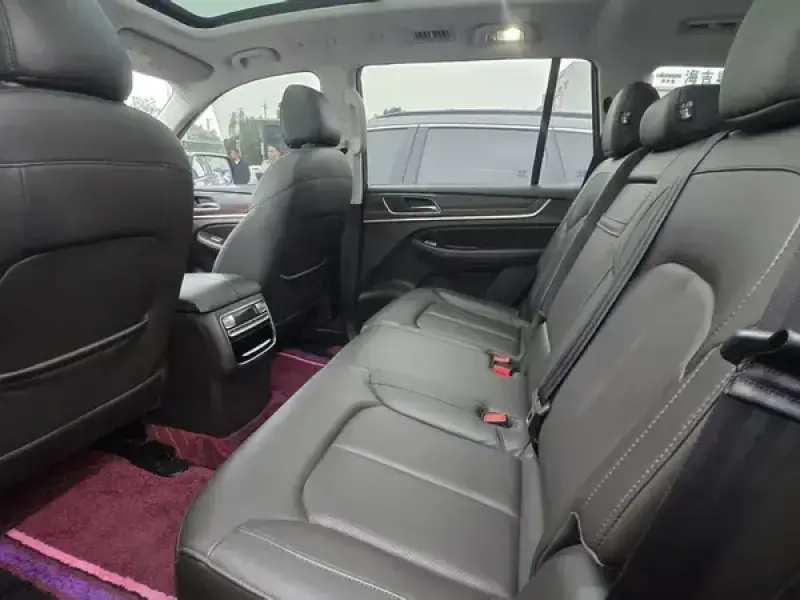 2019 Roewe RX8 с пробегом 58 000 км