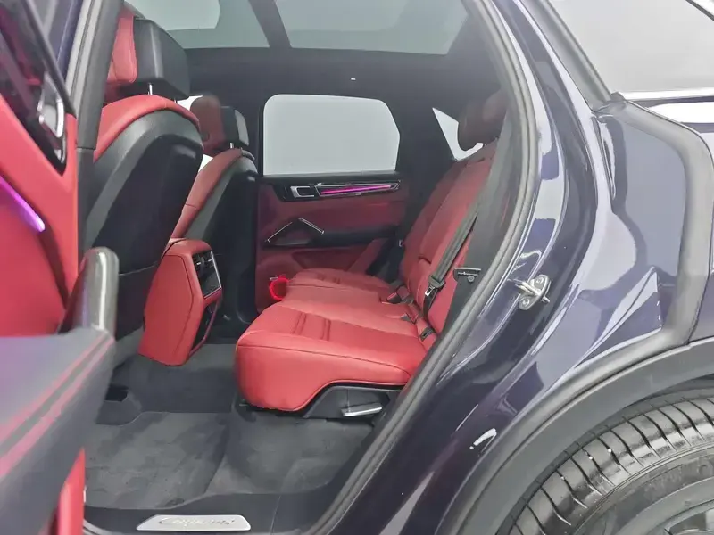 2019 Porsche Cayenne с пробегом 176 000 км