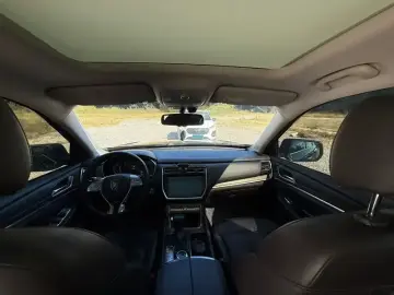 2019 Roewe RX8 с пробегом 110 000 км