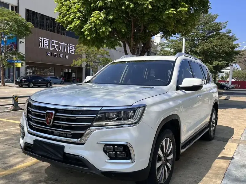 2019 Roewe RX8 с пробегом 123 000 км
