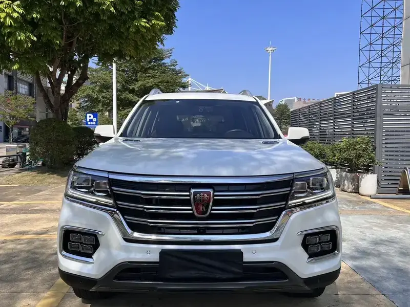 2019 Roewe RX8 с пробегом 123 000 км