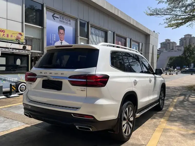 2019 Roewe RX8 с пробегом 123 000 км