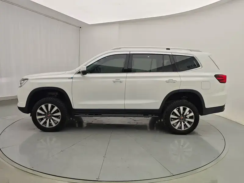 2019 Roewe RX8 с пробегом 87 000 км