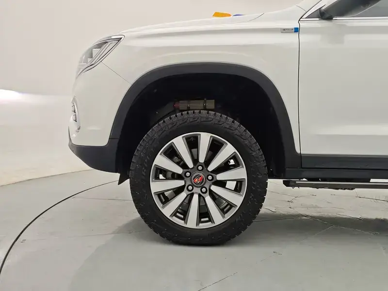 2019 Roewe RX8 с пробегом 87 000 км