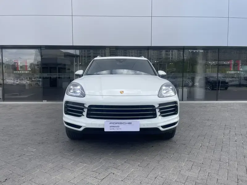 2019 Porsche Cayenne с пробегом 43 000 км