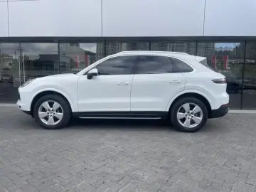 2019 Porsche Cayenne с пробегом 43 000 км