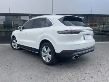 2019 Porsche Cayenne с пробегом 43 000 км