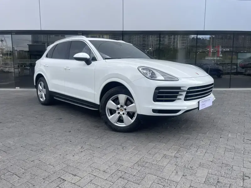 2019 Porsche Cayenne с пробегом 43 000 км