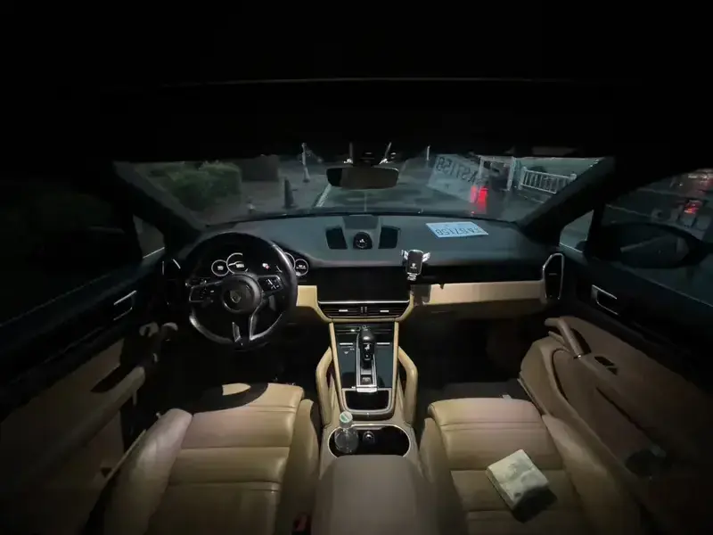 2019 Porsche Cayenne с пробегом 163 000 км