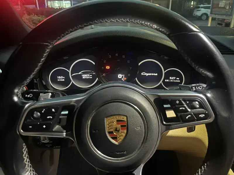 2019 Porsche Cayenne с пробегом 163 000 км