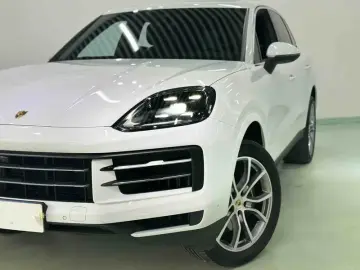 2024 Porsche Cayenne с пробегом 22 000 км