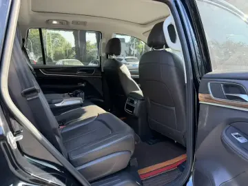 2019 Roewe RX8 с пробегом 60 000 км