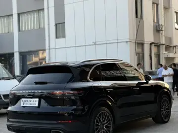 2019 Porsche Cayenne с пробегом 83 000 км