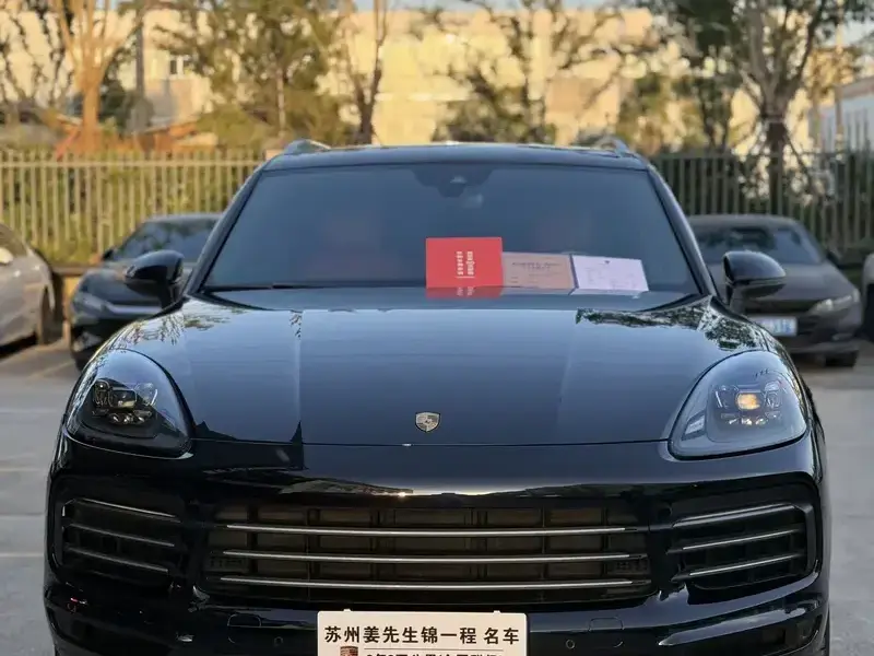 2019 Porsche Cayenne с пробегом 83 000 км