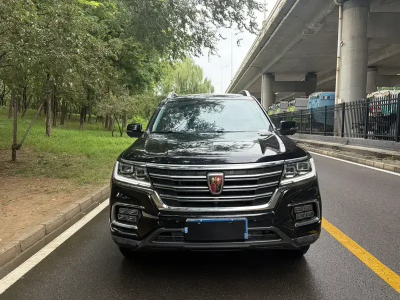 2019 Roewe RX8 с пробегом 22 600 км