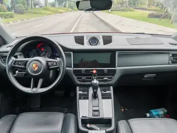 2022 Porsche Macan с пробегом 53 000 км