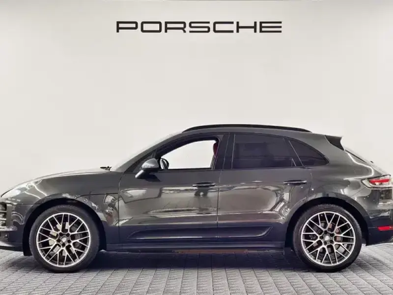 2021 Porsche Macan с пробегом 54 000 км