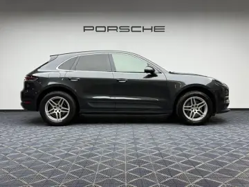 2020 Porsche Macan с пробегом 55 800 км
