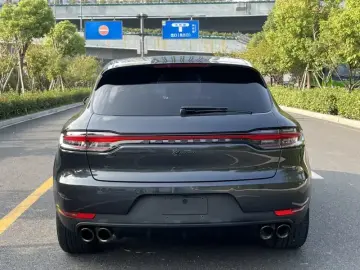 2021 Porsche Macan с пробегом 87 000 км