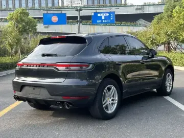 2021 Porsche Macan с пробегом 87 000 км