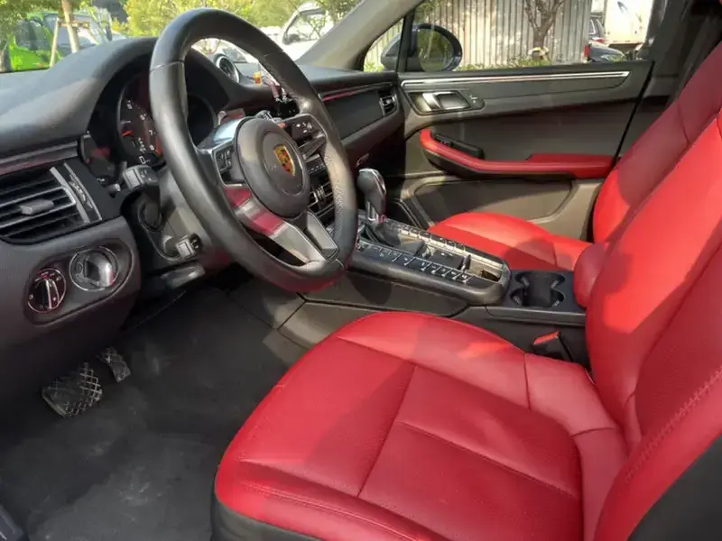 2021 Porsche Macan с пробегом 87 000 км