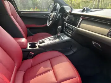 2021 Porsche Macan с пробегом 87 000 км
