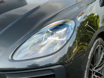 2020 Porsche Macan с пробегом 28 000 км