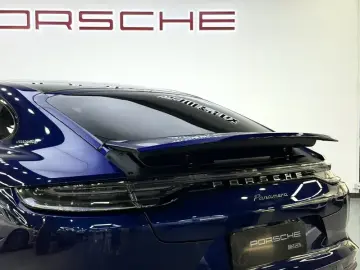 2022 Porsche Panamera с пробегом 28 000 км