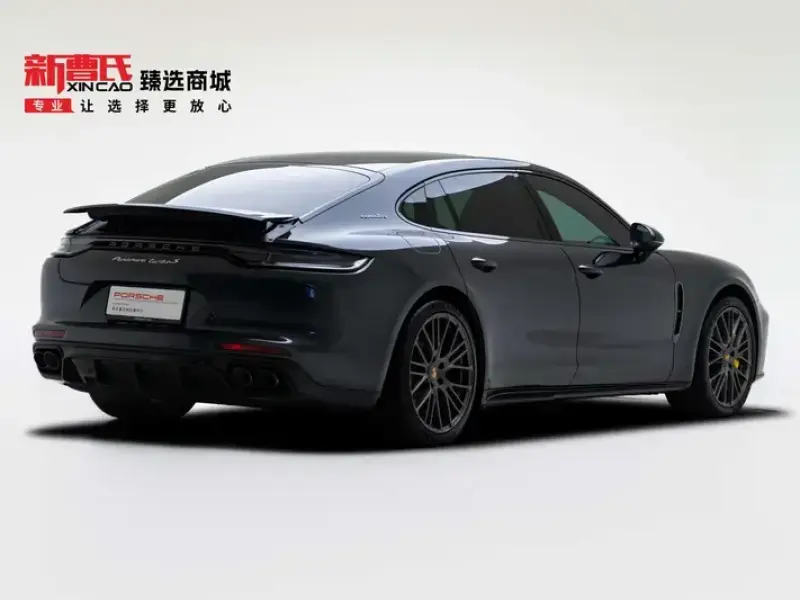 2022 Porsche Panamera с пробегом 83 000 км