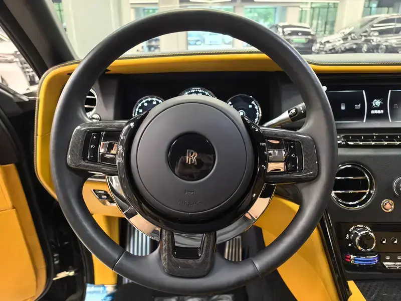 2020 Rolls-Royce Cullinan с пробегом 27 000 км