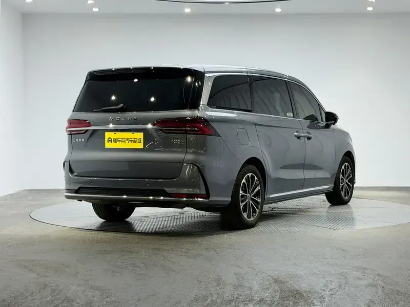 2022 Roewe iMAX8 с пробегом 76 800 км