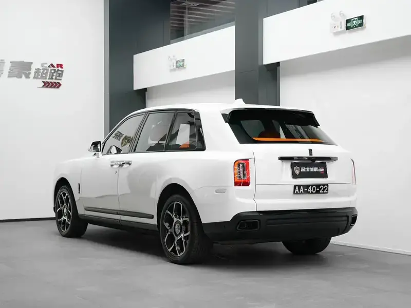 2020 Rolls-Royce Cullinan с пробегом 28 000 км