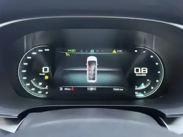 2022 Roewe iMAX8 с пробегом 76 800 км