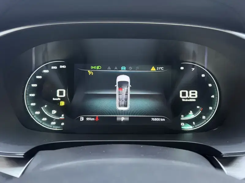 2022 Roewe iMAX8 с пробегом 76 800 км