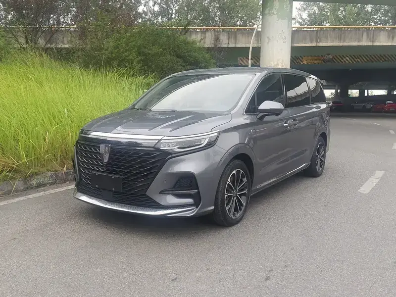 2022 Roewe iMAX8 с пробегом 87 000 км
