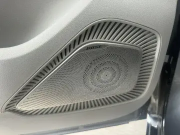 2022 Roewe iMAX8 с пробегом 87 000 км