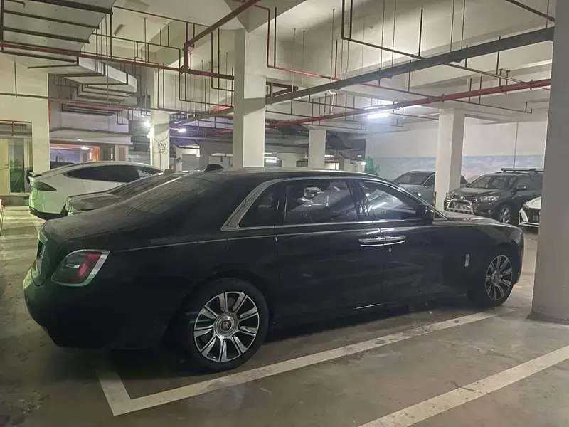 2021 Rolls-Royce Ghost с пробегом 55 000 км