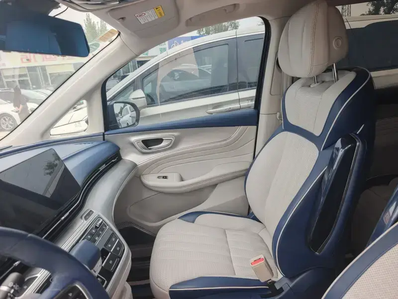 2021 Roewe iMAX8 с пробегом 88 000 км