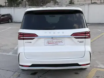 2023 Roewe iMAX8 с пробегом 95 000 км