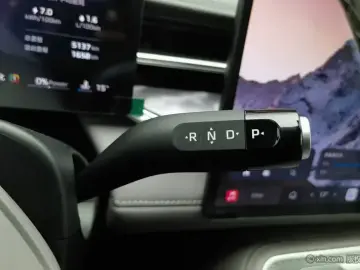 2025 Roewe M7 с пробегом 5 100 км
