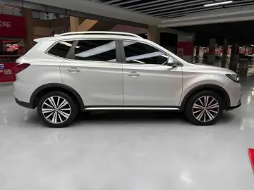 2020 Roewe RX5 с пробегом 67 800 км
