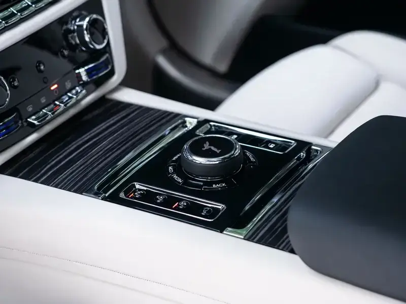 2021 Rolls-Royce Ghost с пробегом 4 200 км