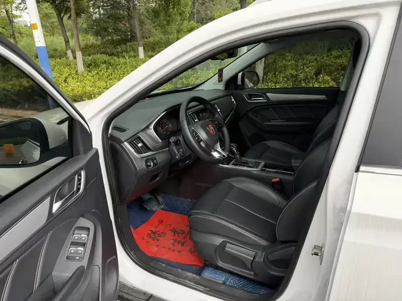 2020 Roewe RX5 с пробегом 56 000 км