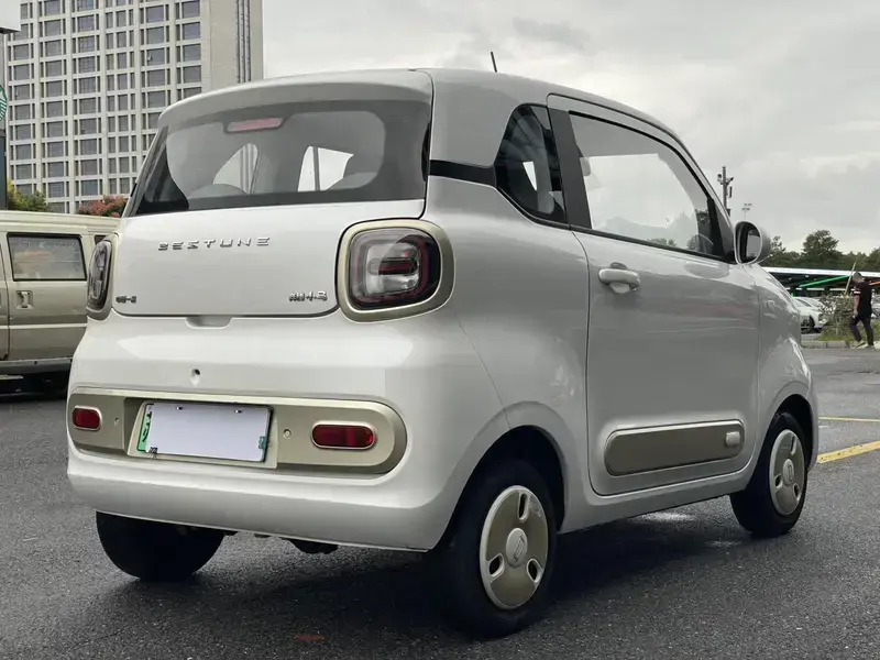 2024 FAW Bestune Pony с пробегом 40 000 км