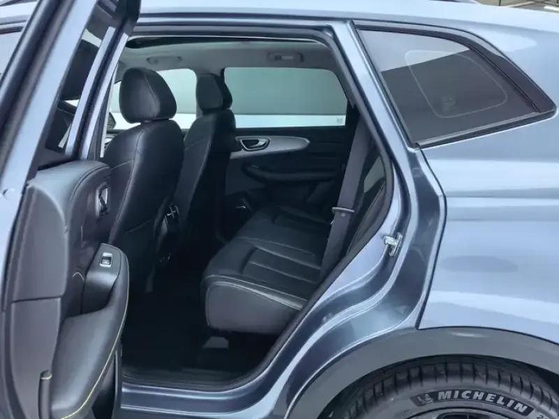 2020 Roewe RX5 с пробегом 32 000 км