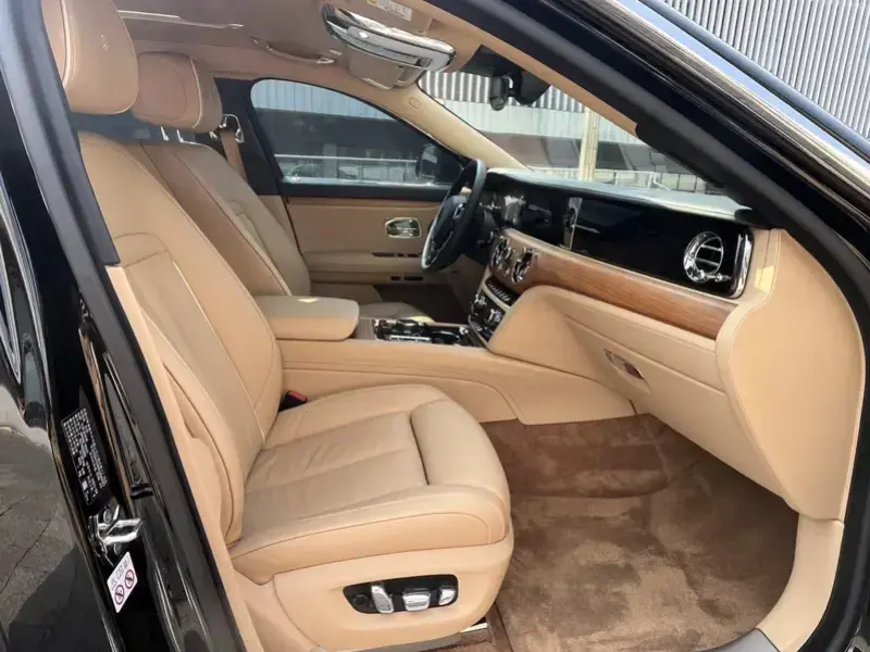 2021 Rolls-Royce Ghost с пробегом 46 000 км