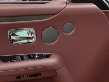 2021 Rolls-Royce Ghost с пробегом 18 000 км