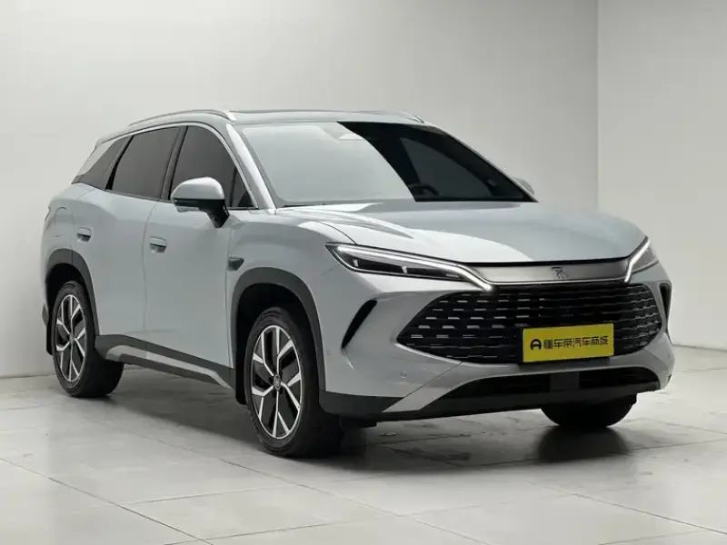 2026 BYD Song L с пробегом 7 700 км